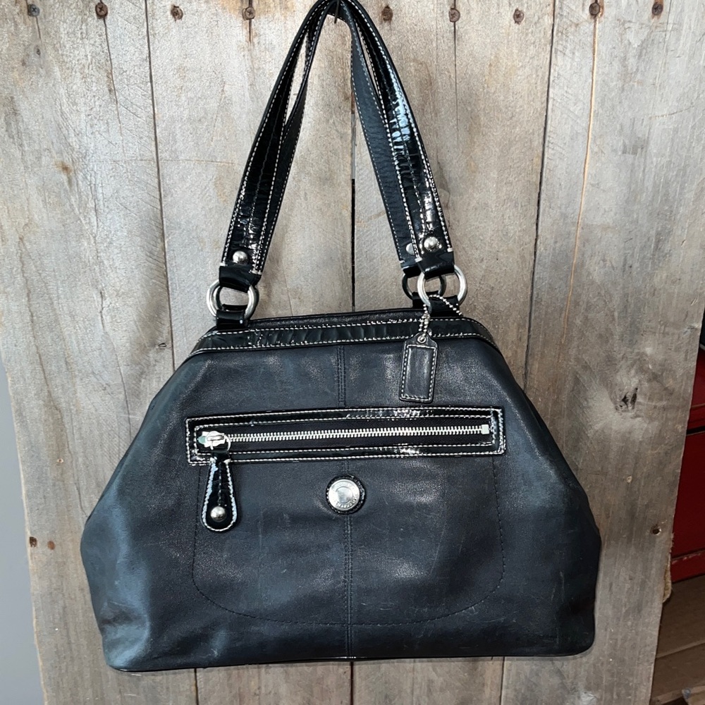 Coach vintage Black Leather kiss lock shoulder bag satin Tiffany Blue EUC